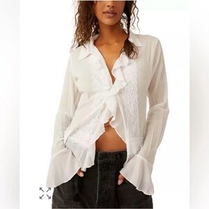 Free People Bad At Love White Blouse in White | Size Small